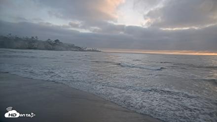 La Jolla Shores Live Surf Cam - Jun 9, 2026, 7:39pm PDT