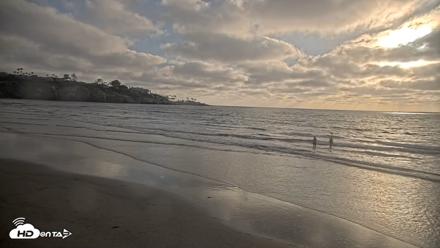 La Jolla Shores Live Surf Cam - Jul 5, 2026, 7:10pm PDT