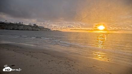 La Jolla Shores Live Surf Cam - Apr 21, 2026, 7:10pm PDT