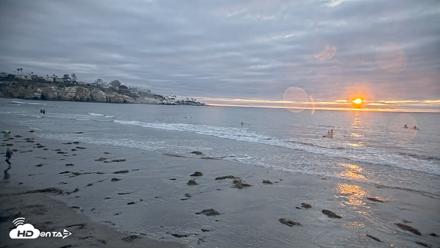 La Jolla Shores Live Surf Cam - Aug 14, 2026, 7:26pm PDT