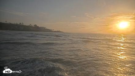 La Jolla Shores Live Surf Cam - Jul 24, 2026, 7:29pm PDT
