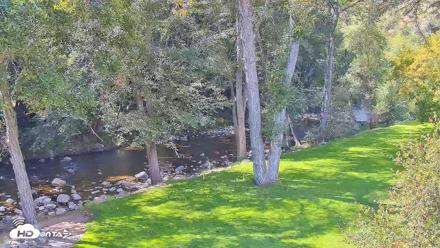 Big Sur River Inn Live Webcam - Sep 1, 2026, 2:47pm PDT