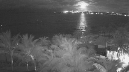 Baha Mar Resort - Nassau Bahamas Live Webcam - Oct 7, 2025, 7:26pm EDT