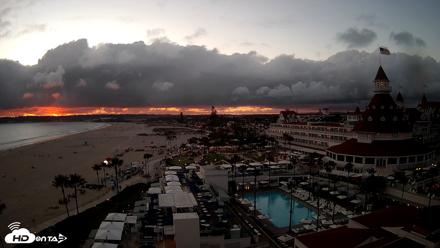 Hotel Del Coronado 4K Fixed Live Cam - Apr 21, 2026, 7:24pm PDT