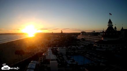 Hotel Del Coronado 4K Fixed Live Cam - Jul 2, 2026, 7:49pm PDT