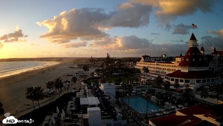 Hotel Del Coronado 4K Fixed Live Cam - Oct 12, 2026, 6:08pm PDT