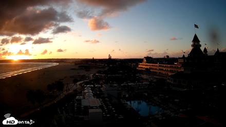 Hotel Del Coronado 4K Fixed Live Cam - Apr 13, 2026, 7:11pm PDT