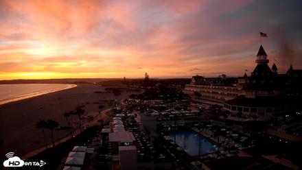 Hotel Del Coronado 4K Fixed Live Cam - Apr 20, 2026, 7:29pm PDT