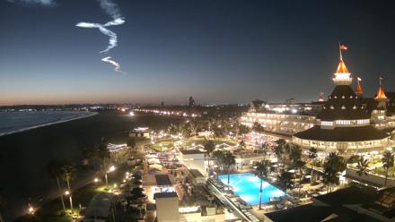 Hotel Del Coronado 4K Fixed Live Cam - Sep 28, 2025, 7:17pm PDT