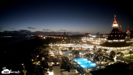 Hotel Del Coronado 4K Fixed Live Cam - Jul 22, 2026, 8:42pm PDT
