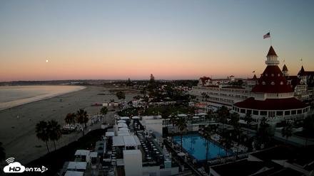 Hotel Del Coronado 4K Fixed Live Cam - Oct 26, 2026, 7:05am PDT