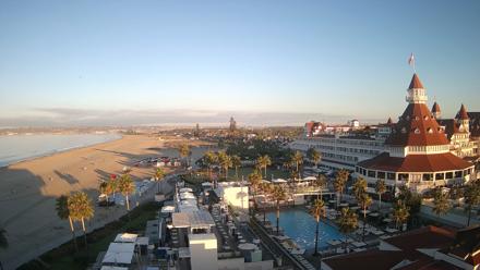 Hotel Del Coronado 4K Fixed Live Cam - Oct 2, 2025, 7:15am PDT