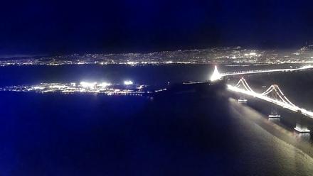 San Francisco Oakland Bay Bridge Live Webcam - Dec 12, 2025, 6:46pm PST
