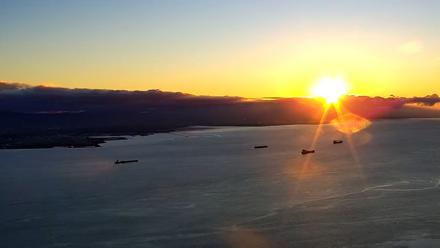 San Francisco Bay Southeast Live Webcam - Dec 27, 2025, 8:07am PST