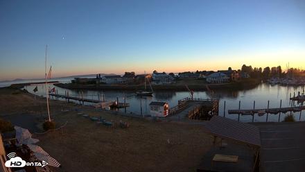 Point Roberts Marina SW Live Webcam - Aug 20, 2026, 8:07pm PDT