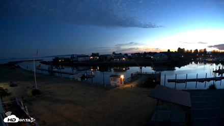 Point Roberts Marina SW Live Webcam - Aug 31, 2026, 8:37pm PDT