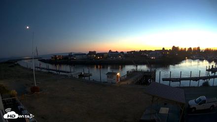 Point Roberts Marina SW Live Webcam - Sep 19, 2026, 7:49pm PDT