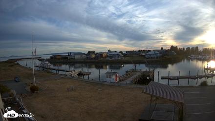 Point Roberts Marina SW Live Webcam - Sep 9, 2026, 6:58pm PDT