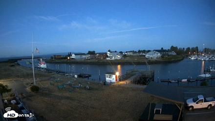 Point Roberts Marina SW Live Webcam - Aug 10, 2026, 5:17am PDT