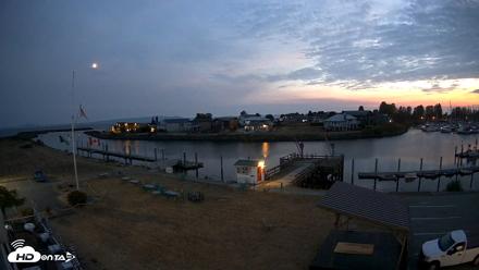 Point Roberts Marina SW Live Webcam - Aug 21, 2026, 8:53pm PDT