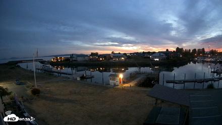 Point Roberts Marina SW Live Webcam - Sep 9, 2026, 8:15pm PDT