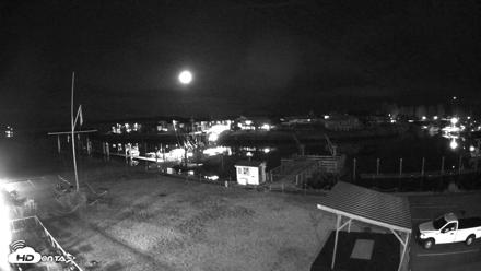 Point Roberts Marina SW Live Webcam - Oct 16, 2026, 7:52pm PDT