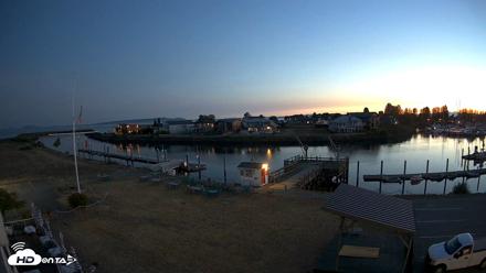 Point Roberts Marina SW Live Webcam - Aug 24, 2026, 8:47pm PDT