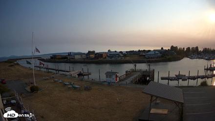 Point Roberts Marina SW Live Webcam - Aug 15, 2026, 6:49pm PDT