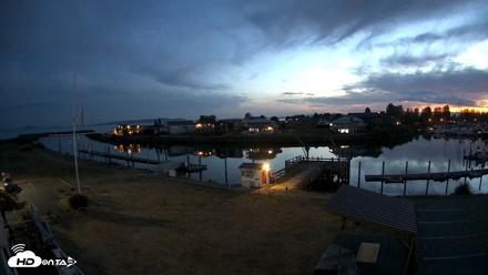 Point Roberts Marina SW Live Webcam - Sep 10, 2026, 8:14pm PDT