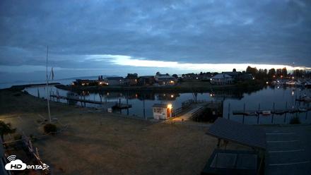 Point Roberts Marina SW Live Webcam - Aug 30, 2026, 8:33pm PDT