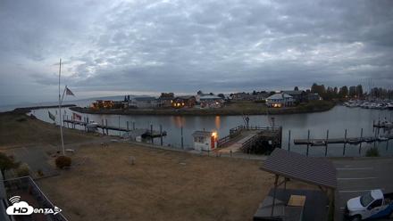 Point Roberts Marina SW Live Webcam - Sep 14, 2026, 7:50pm PDT