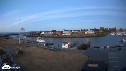 Point Roberts Marina SW Live Webcam - Aug 26, 2026, 5:55am PDT
