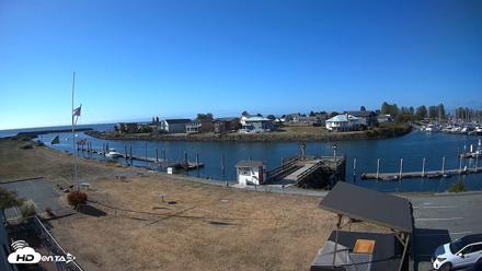 Point Roberts Marina SW Live Webcam - Sep 17, 2026, 10:41am PDT