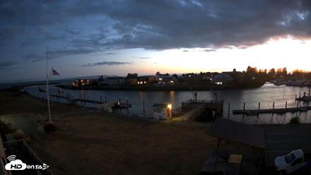 Point Roberts Marina SW Live Webcam - Sep 13, 2026, 8:05pm PDT