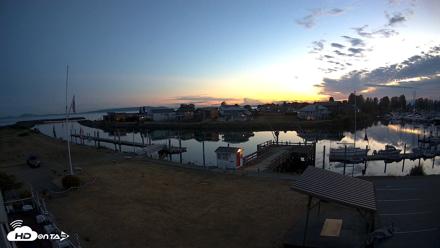 Point Roberts Marina SW Live Webcam - Sep 3, 2026, 8:13pm PDT