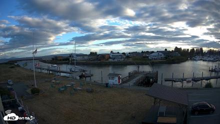 Point Roberts Marina SW Live Webcam - Aug 1, 2026, 7:54pm PDT