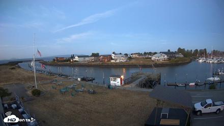 Point Roberts Marina SW Live Webcam - Aug 10, 2026, 5:30am PDT