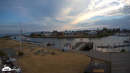 Point Roberts Marina SW Live Webcam - Jul 13, 2026, 8:34pm PDT