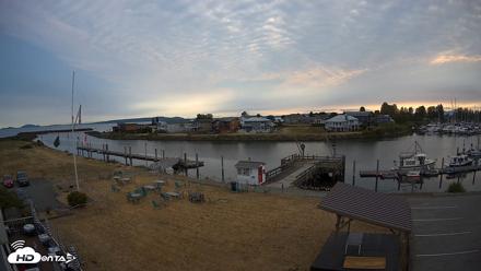 Point Roberts Marina SW Live Webcam - Jul 12, 2026, 7:38pm PDT