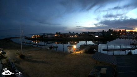 Point Roberts Marina SW Live Webcam - Sep 10, 2026, 8:17pm PDT