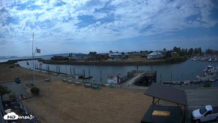 Point Roberts Marina SW Live Webcam - Aug 22, 2026, 12:11pm PDT