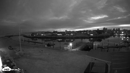 Point Roberts Marina SW Live Webcam - Sep 4, 2026, 8:30pm PDT