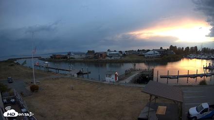 Point Roberts Marina SW Live Webcam - Sep 12, 2026, 7:29pm PDT