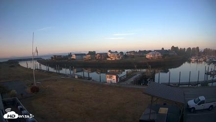 Point Roberts Marina SW Live Webcam - Sep 20, 2026, 7:14am PDT