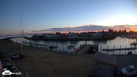 Point Roberts Marina SW Live Webcam - Sep 6, 2026, 7:35pm PDT