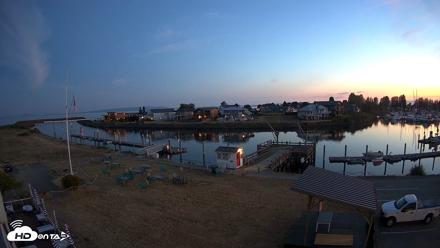 Point Roberts Marina SW Live Webcam - Aug 7, 2026, 9:14pm PDT