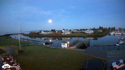 Point Roberts Marina SW Live Webcam - May 4, 2026, 5:15am PDT