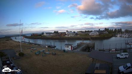 Point Roberts Marina SW Live Webcam - Jul 19, 2026, 6:05am PDT
