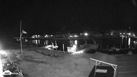 Point Roberts Marina SW Live Webcam - Aug 15, 2026, 10:11pm PDT