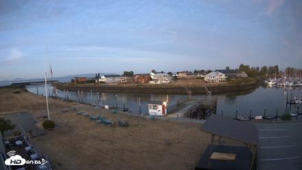 Point Roberts Marina SW Live Webcam - Aug 19, 2026, 5:42am PDT